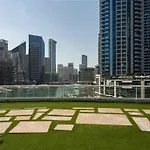 Waves - Charming Apt With Balcony Steps From The Beach
