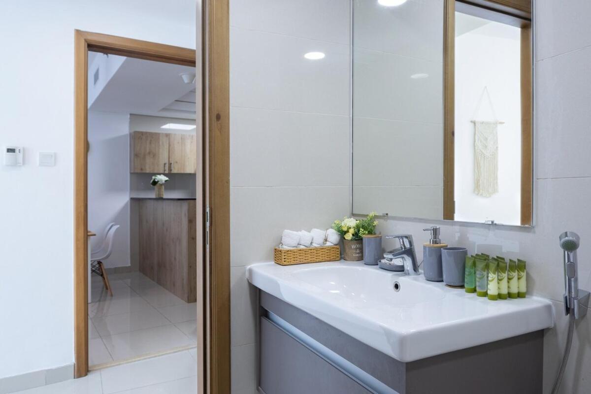 Apartment Waves - Charming With Balcony Steps From The *